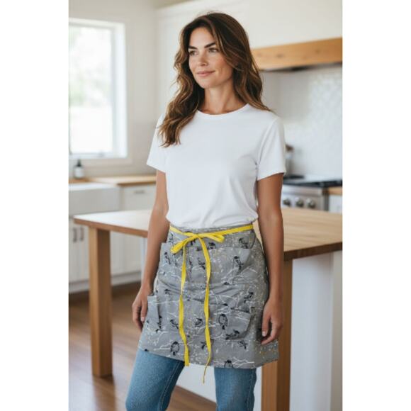 Handmade reversible cotton apron egg apron farmhouse bird print - Picture 2 of 6